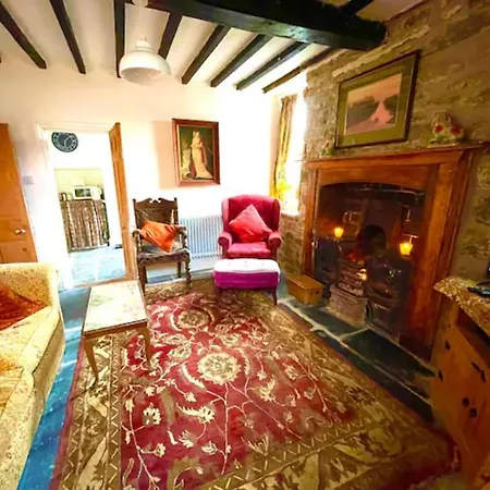 Castle Buildings Cottage1 Llanrhaeadr-ym-Mochnant Exterior photo
